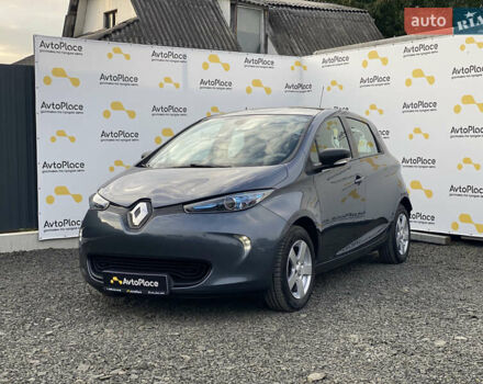 Серый Рено Зое, объемом двигателя 0 л и пробегом 112 тыс. км за 9800 $, фото 95 на Automoto.ua