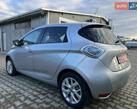 Сірий Рено Зое, об'ємом двигуна 0 л та пробігом 72 тис. км за 10350 $, фото 20 на Automoto.ua