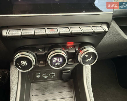 Сірий Рено Зое, об'ємом двигуна 0 л та пробігом 42 тис. км за 12950 $, фото 33 на Automoto.ua