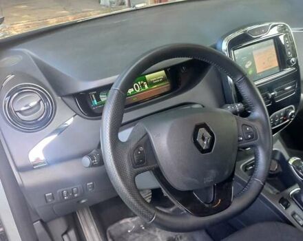 Сірий Рено Зое, об'ємом двигуна 0 л та пробігом 27 тис. км за 11450 $, фото 7 на Automoto.ua