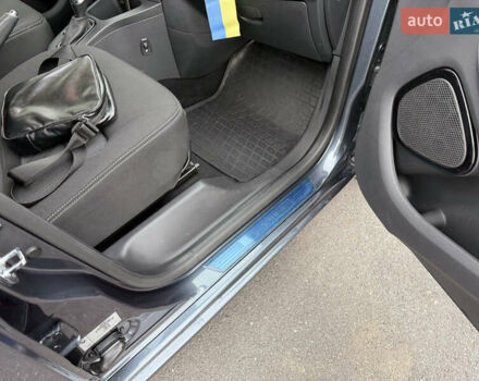 Сірий Рено Зое, об'ємом двигуна 0 л та пробігом 55 тис. км за 11999 $, фото 40 на Automoto.ua