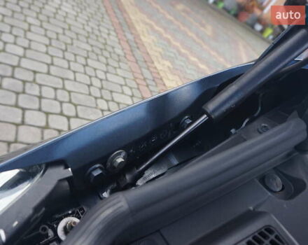 Сірий Рено Зое, об'ємом двигуна 0 л та пробігом 97 тис. км за 10777 $, фото 58 на Automoto.ua