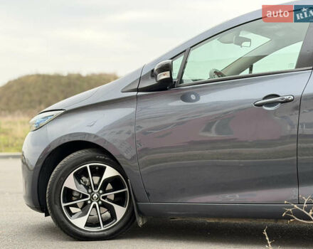 Сірий Рено Зое, об'ємом двигуна 0 л та пробігом 55 тис. км за 11999 $, фото 21 на Automoto.ua