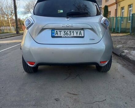 Сірий Рено Зое, об'ємом двигуна 0 л та пробігом 27 тис. км за 11450 $, фото 3 на Automoto.ua