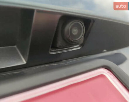 Серый Рено Зое, объемом двигателя 0 л и пробегом 150 тыс. км за 9500 $, фото 6 на Automoto.ua