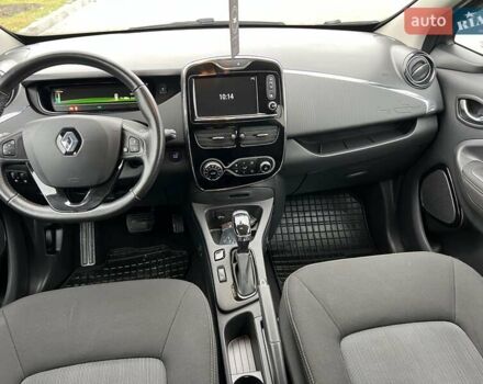 Сірий Рено Зое, об'ємом двигуна 0 л та пробігом 128 тис. км за 9150 $, фото 27 на Automoto.ua