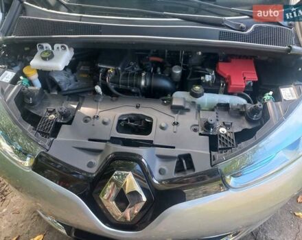 Сірий Рено Зое, об'ємом двигуна 0 л та пробігом 27 тис. км за 11450 $, фото 6 на Automoto.ua