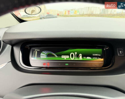 Сірий Рено Зое, об'ємом двигуна 0 л та пробігом 55 тис. км за 11999 $, фото 55 на Automoto.ua