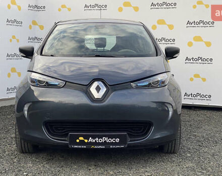 Серый Рено Зое, объемом двигателя 0 л и пробегом 112 тыс. км за 9800 $, фото 90 на Automoto.ua