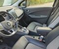 Серый Рено Зое, объемом двигателя 0 л и пробегом 109 тыс. км за 12900 $, фото 3 на Automoto.ua