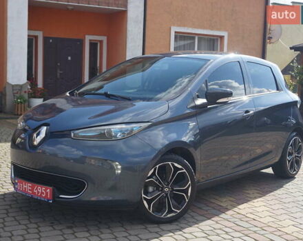 Сірий Рено Зое, об'ємом двигуна 0 л та пробігом 97 тис. км за 10777 $, фото 1 на Automoto.ua