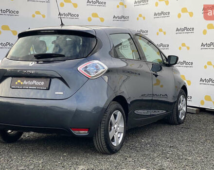 Серый Рено Зое, объемом двигателя 0 л и пробегом 112 тыс. км за 9800 $, фото 99 на Automoto.ua