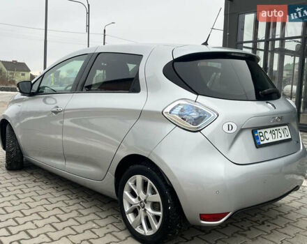 Сірий Рено Зое, об'ємом двигуна 0 л та пробігом 67 тис. км за 10150 $, фото 23 на Automoto.ua