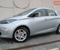 Серый Рено Зое, объемом двигателя 0 л и пробегом 37 тыс. км за 9900 $, фото 3 на Automoto.ua
