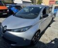 Серый Рено Зое, объемом двигателя 0 л и пробегом 60 тыс. км за 6500 $, фото 1 на Automoto.ua