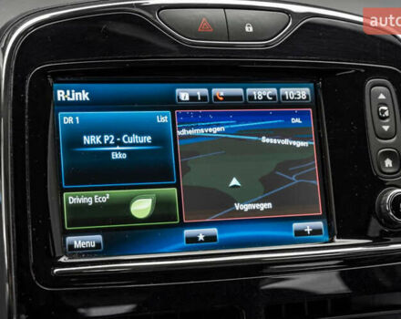 Серый Рено Зое, объемом двигателя 0 л и пробегом 95 тыс. км за 7600 $, фото 17 на Automoto.ua