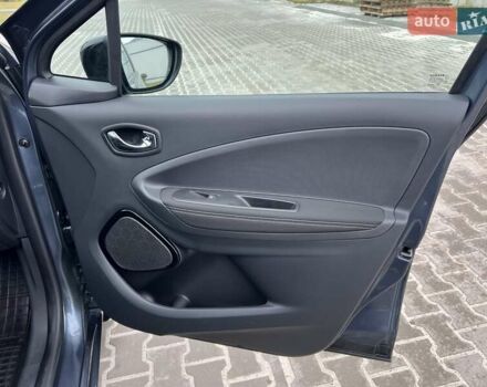 Сірий Рено Зое, об'ємом двигуна 0 л та пробігом 128 тис. км за 9150 $, фото 26 на Automoto.ua