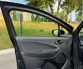 Серый Рено Зое, объемом двигателя 0 л и пробегом 74 тыс. км за 9499 $, фото 13 на Automoto.ua