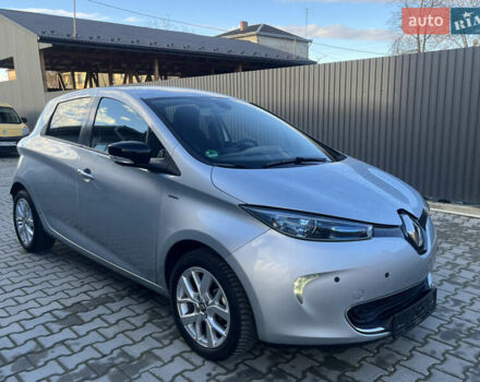 Сірий Рено Зое, об'ємом двигуна 0 л та пробігом 72 тис. км за 10350 $, фото 16 на Automoto.ua