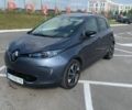 Серый Рено Зое, объемом двигателя 0 л и пробегом 65 тыс. км за 10800 $, фото 1 на Automoto.ua