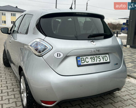 Сірий Рено Зое, об'ємом двигуна 0 л та пробігом 67 тис. км за 10150 $, фото 19 на Automoto.ua