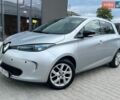 Серый Рено Зое, объемом двигателя 0 л и пробегом 48 тыс. км за 11000 $, фото 1 на Automoto.ua