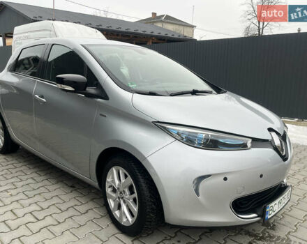 Сірий Рено Зое, об'ємом двигуна 0 л та пробігом 67 тис. км за 10150 $, фото 13 на Automoto.ua