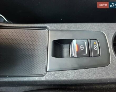 Сірий Рено Зое, об'ємом двигуна 0 л та пробігом 114 тис. км за 12850 $, фото 21 на Automoto.ua