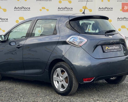 Серый Рено Зое, объемом двигателя 0 л и пробегом 112 тыс. км за 9800 $, фото 103 на Automoto.ua