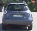 Серый Рено Зое, объемом двигателя 0 л и пробегом 126 тыс. км за 10000 $, фото 5 на Automoto.ua