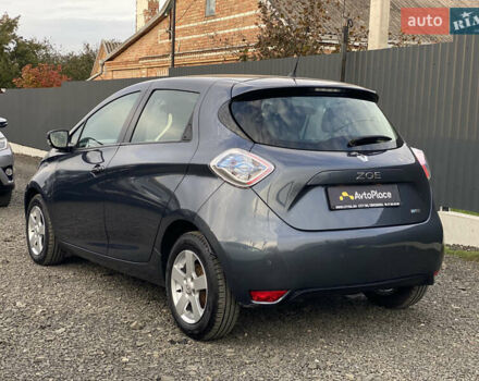 Серый Рено Зое, объемом двигателя 0 л и пробегом 112 тыс. км за 9800 $, фото 29 на Automoto.ua