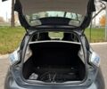 Серый Рено Зое, объемом двигателя 0 л и пробегом 92 тыс. км за 10800 $, фото 13 на Automoto.ua