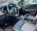 Серый Рено Зое, объемом двигателя 0 л и пробегом 92 тыс. км за 13999 $, фото 14 на Automoto.ua