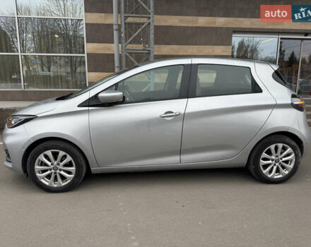 Серый Рено Зое, объемом двигателя 0 л и пробегом 4 тыс. км за 13700 $, фото 28 на Automoto.ua