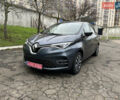 Серый Рено Зое, объемом двигателя 0 л и пробегом 16 тыс. км за 14800 $, фото 1 на Automoto.ua
