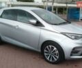 Серый Рено Зое, объемом двигателя 0 л и пробегом 35 тыс. км за 12900 $, фото 24 на Automoto.ua