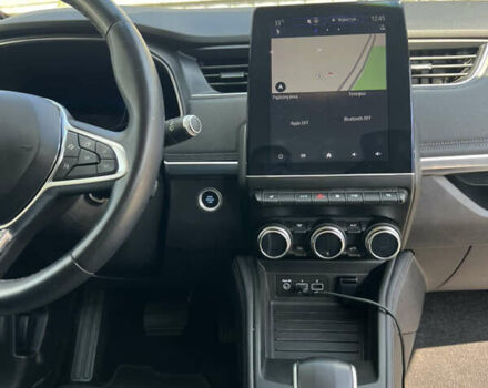 Серый Рено Зое, объемом двигателя 0 л и пробегом 129 тыс. км за 13700 $, фото 11 на Automoto.ua