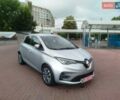 Серый Рено Зое, объемом двигателя 0 л и пробегом 35 тыс. км за 12900 $, фото 8 на Automoto.ua