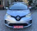 Серый Рено Зое, объемом двигателя 0 л и пробегом 100 тыс. км за 317 $, фото 19 на Automoto.ua