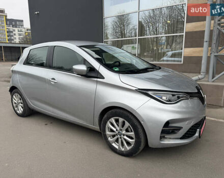 Серый Рено Зое, объемом двигателя 0 л и пробегом 4 тыс. км за 13700 $, фото 7 на Automoto.ua