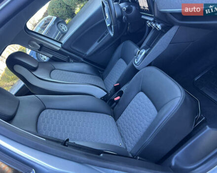 Сірий Рено Зое, об'ємом двигуна 0 л та пробігом 4 тис. км за 12900 $, фото 17 на Automoto.ua