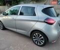 Серый Рено Зое, объемом двигателя 0 л и пробегом 78 тыс. км за 13000 $, фото 4 на Automoto.ua