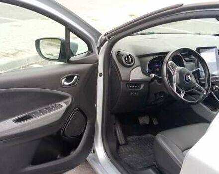 Сірий Рено Зое, об'ємом двигуна 0 л та пробігом 114 тис. км за 13200 $, фото 7 на Automoto.ua