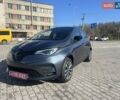 Серый Рено Зое, объемом двигателя 0 л и пробегом 32 тыс. км за 11300 $, фото 2 на Automoto.ua