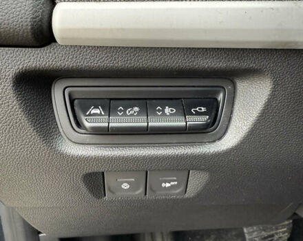 Серый Рено Зое, объемом двигателя 0 л и пробегом 125 тыс. км за 11700 $, фото 20 на Automoto.ua
