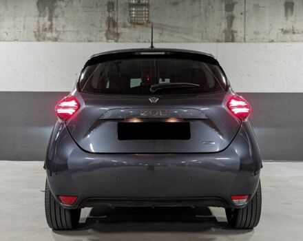 Серый Рено Зое, объемом двигателя 0 л и пробегом 65 тыс. км за 10800 $, фото 5 на Automoto.ua