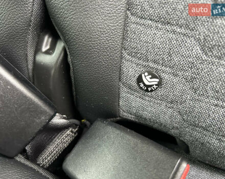 Серый Рено Зое, объемом двигателя 0 л и пробегом 16 тыс. км за 14800 $, фото 22 на Automoto.ua