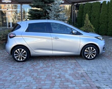 Серый Рено Зое, объемом двигателя 0 л и пробегом 100 тыс. км за 317 $, фото 17 на Automoto.ua