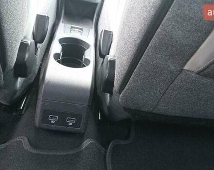 Сірий Рено Зое, об'ємом двигуна 0 л та пробігом 61 тис. км за 11499 $, фото 16 на Automoto.ua