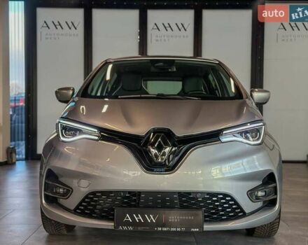 Серый Рено Зое, объемом двигателя 0 л и пробегом 124 тыс. км за 11200 $, фото 1 на Automoto.ua